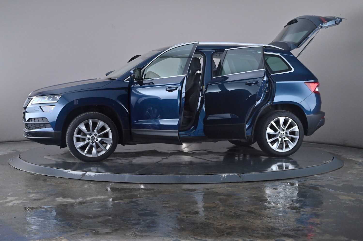 Used Skoda Karoq 2019 for sale - 76754298: Photo 45