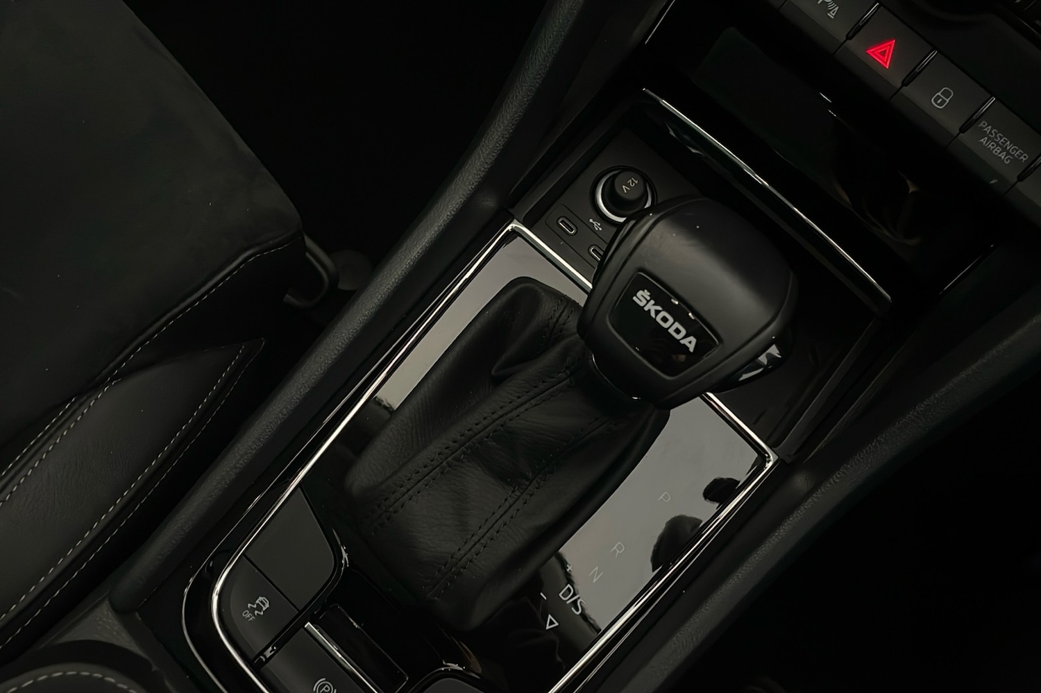 Used Skoda Karoq 2022 for sale - 76470827: Photo 11