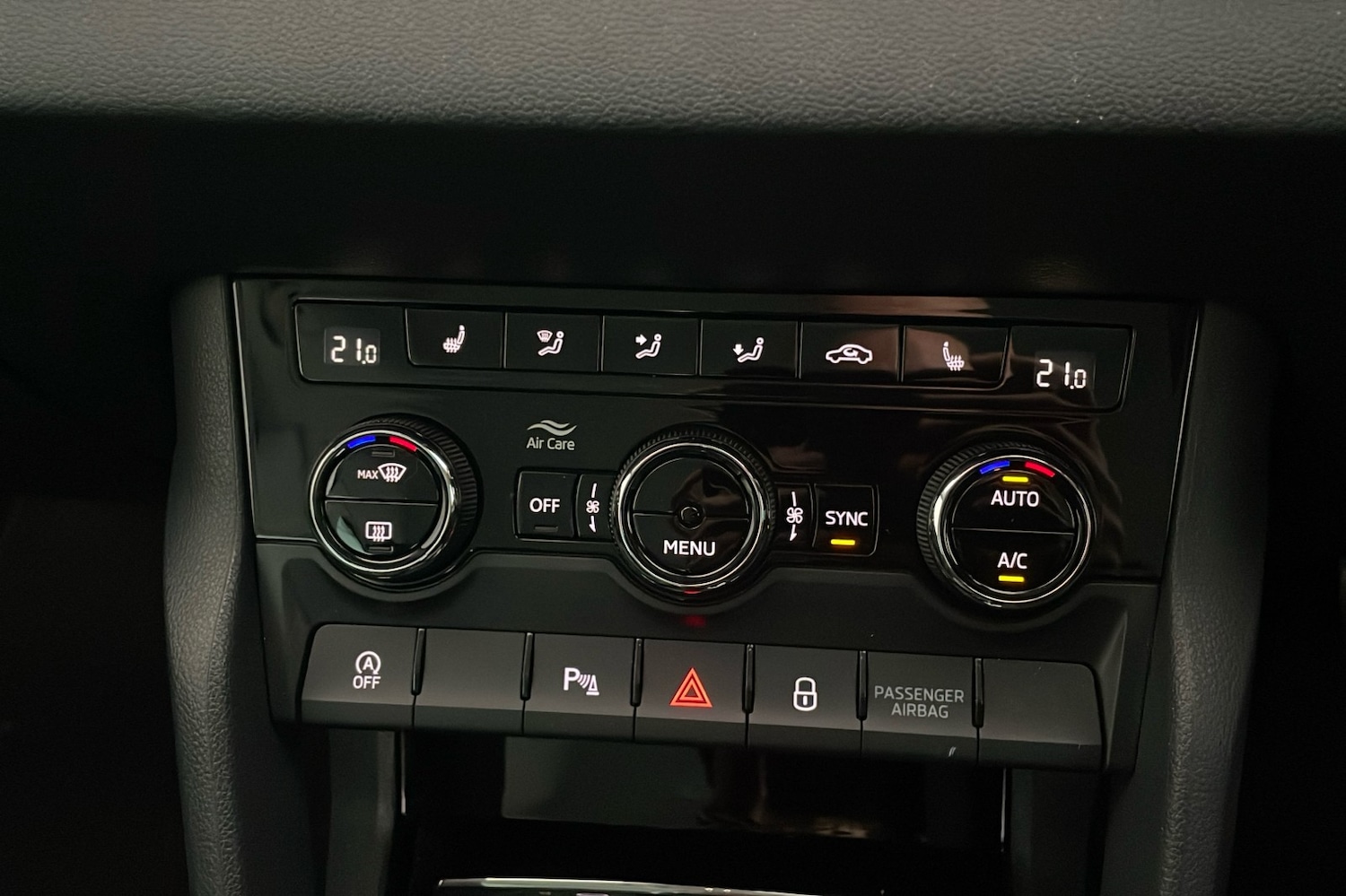 Used Skoda Karoq 2022 for sale - 76470827: Photo 14