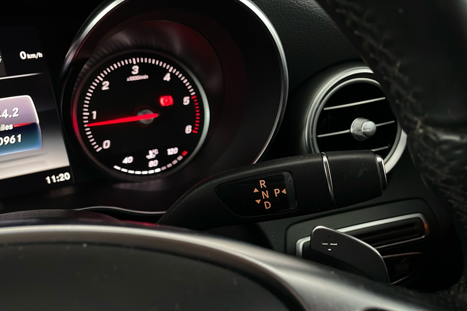 Used Mercedes-Benz C Class 2015 for sale - 77096841: Photo 11