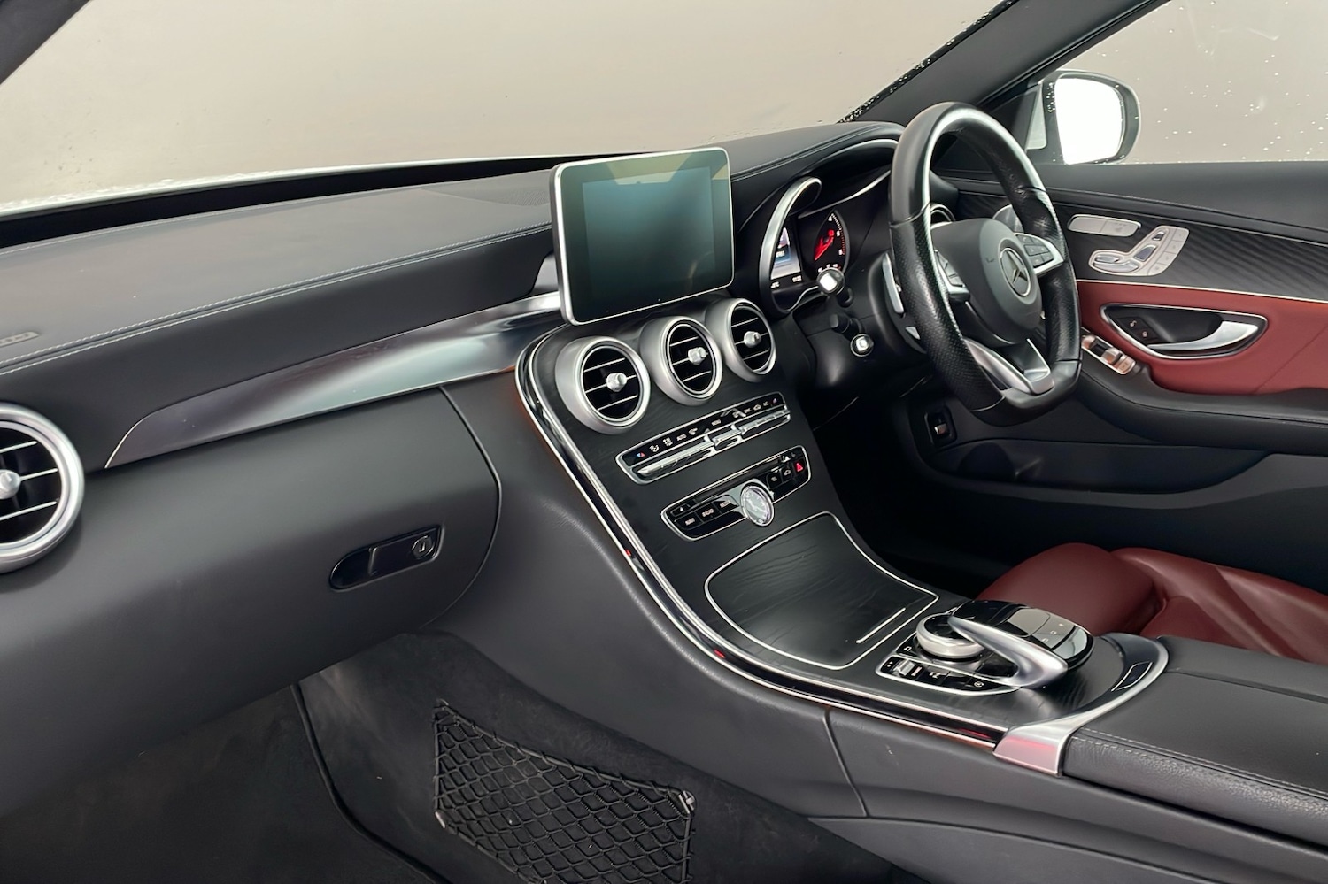 Used Mercedes-Benz C Class 2015 for sale - 77096841: Photo 21