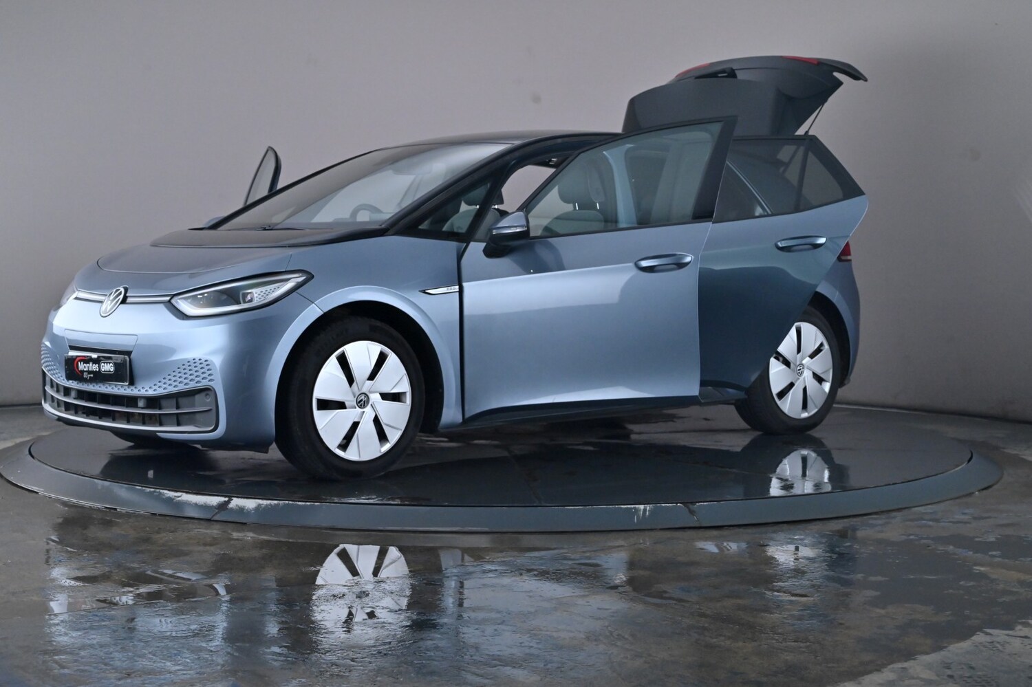 Vehicle 47