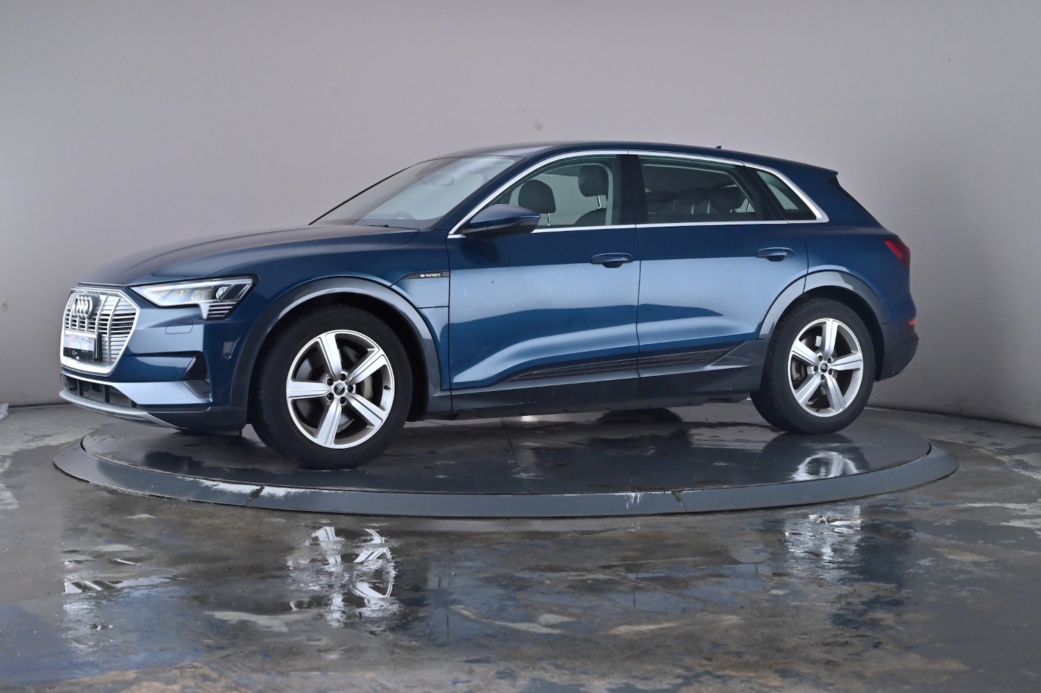 Used Audi e-tron 2021 for sale - 76744679: Photo 12