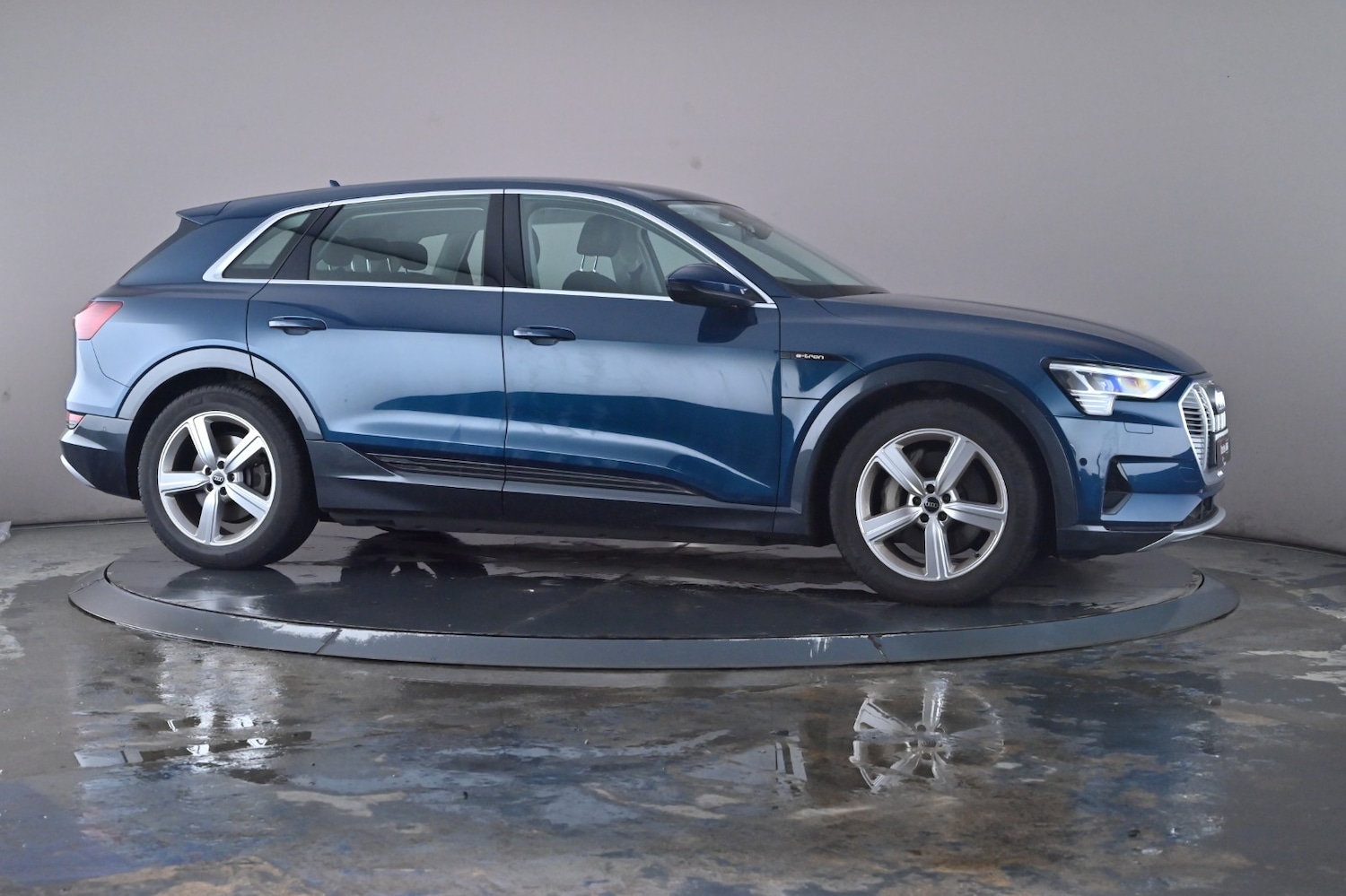 Used Audi e-tron 2021 for sale - 76744679: Photo 35