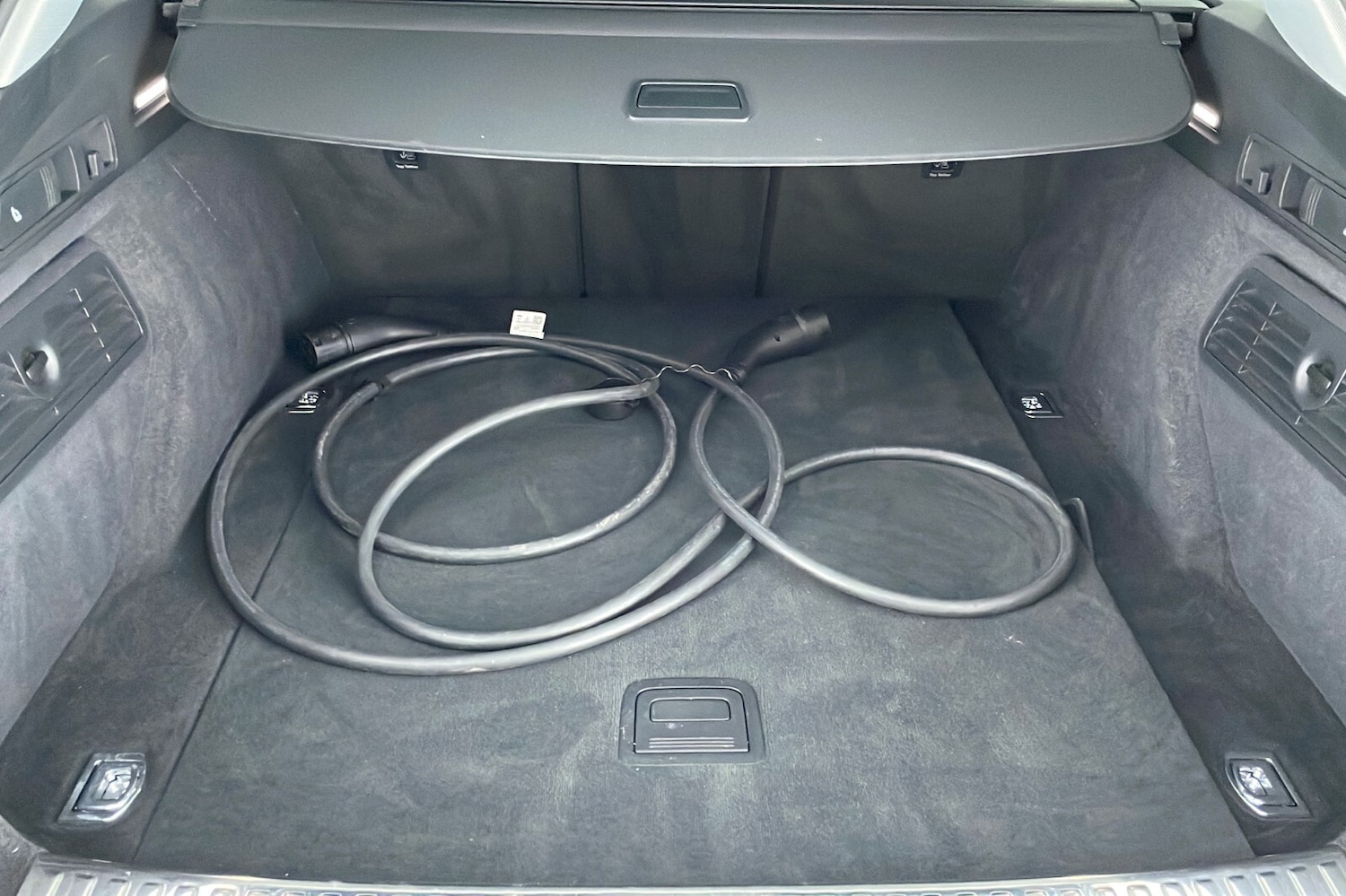 Used Audi e-tron 2021 for sale - 76621823: Photo 16