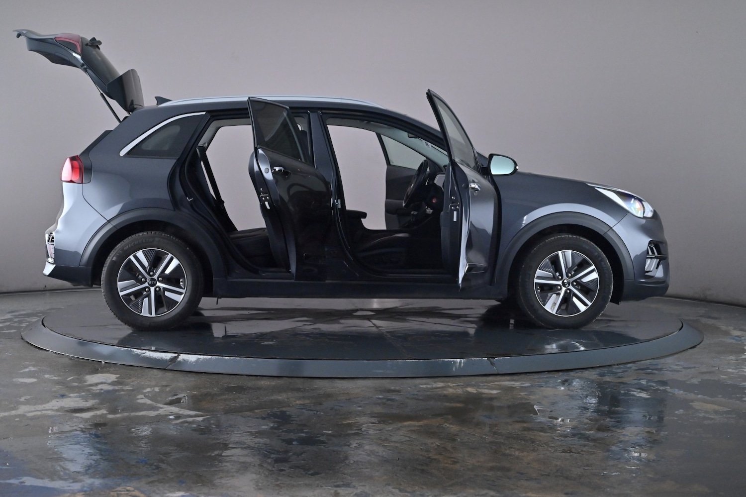 Used Kia Niro 2020 for sale - 76660306: Photo 90