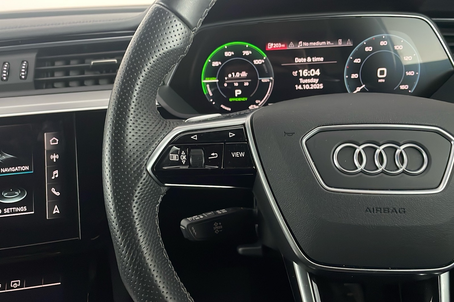 Used Audi e-tron 2022 for sale - 76390851: Photo 14