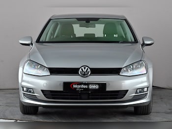 Used Volkswagen Golf 2015 for sale - 77822070: Photo