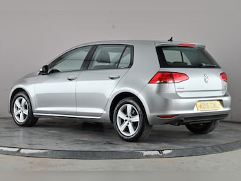 Used Volkswagen Golf 2015 for sale - 77822070: Photo