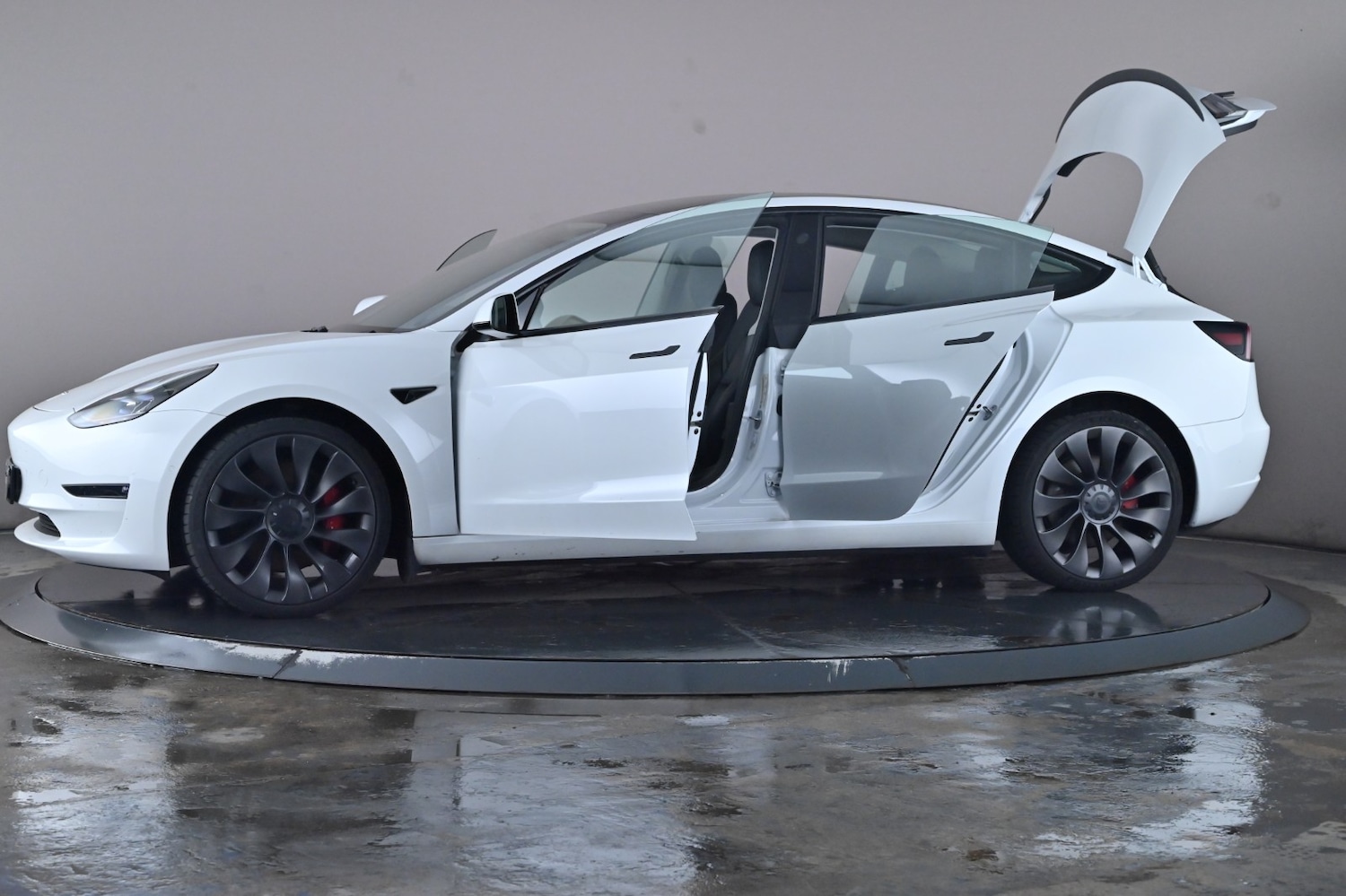 Used Tesla Model 3 2021 for sale - 76716557: Photo 49