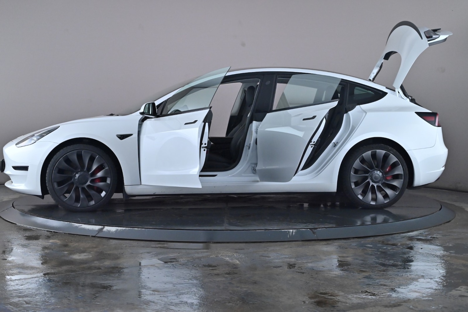Used Tesla Model 3 2021 for sale - 76716557: Photo 50