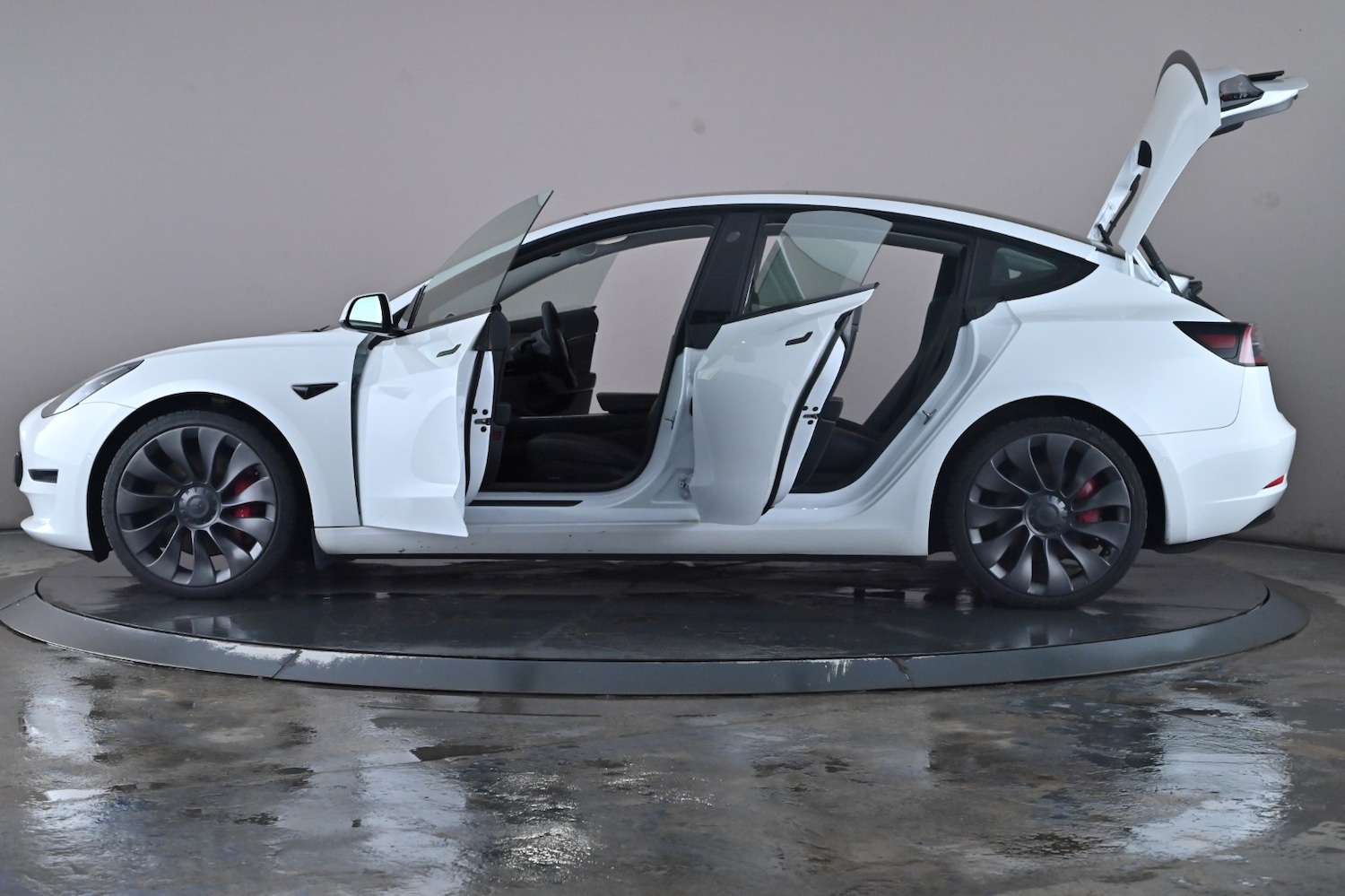 Used Tesla Model 3 2021 for sale - 76716557: Photo 51