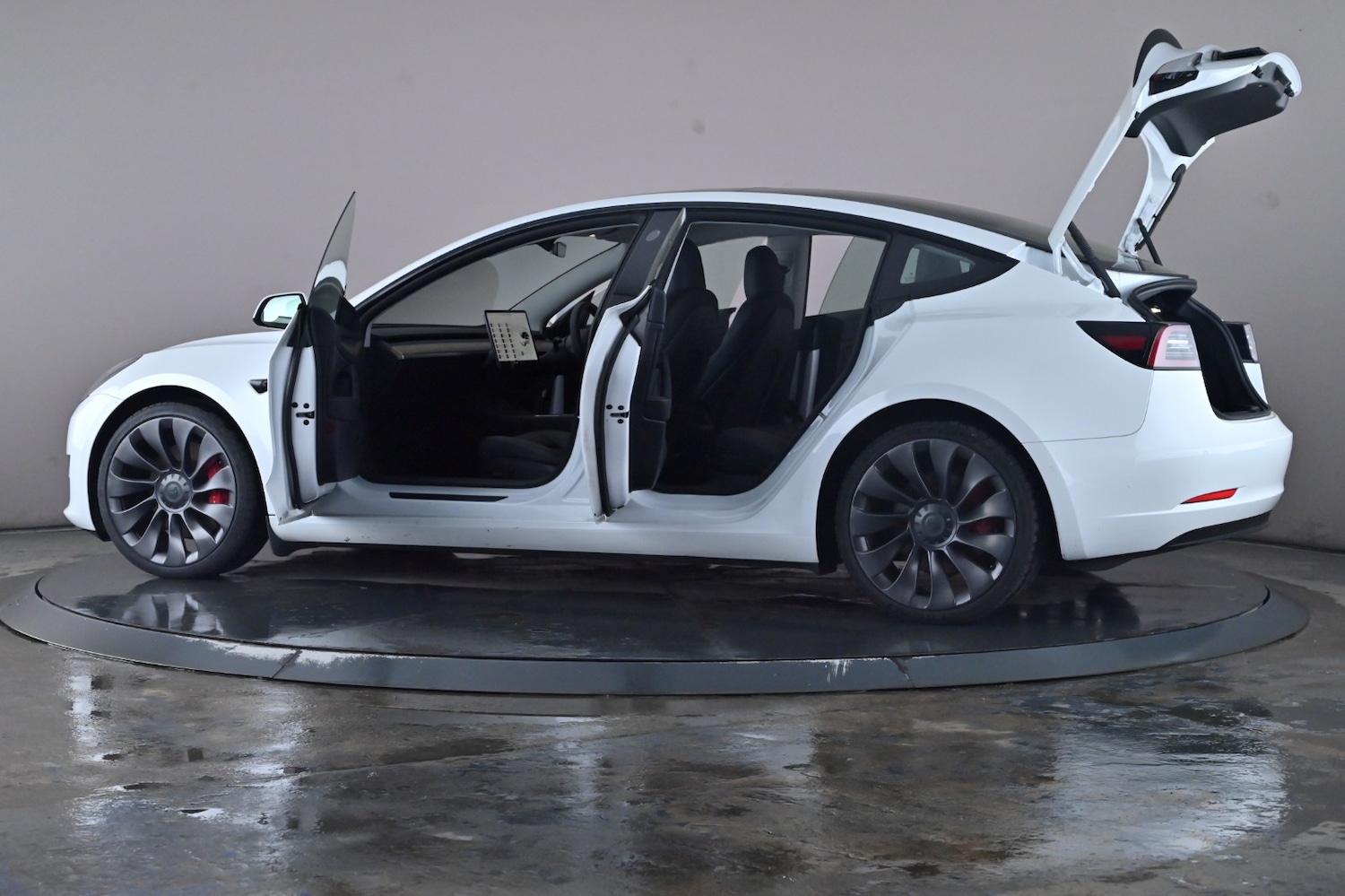 Used Tesla Model 3 2021 for sale - 76716557: Photo 53