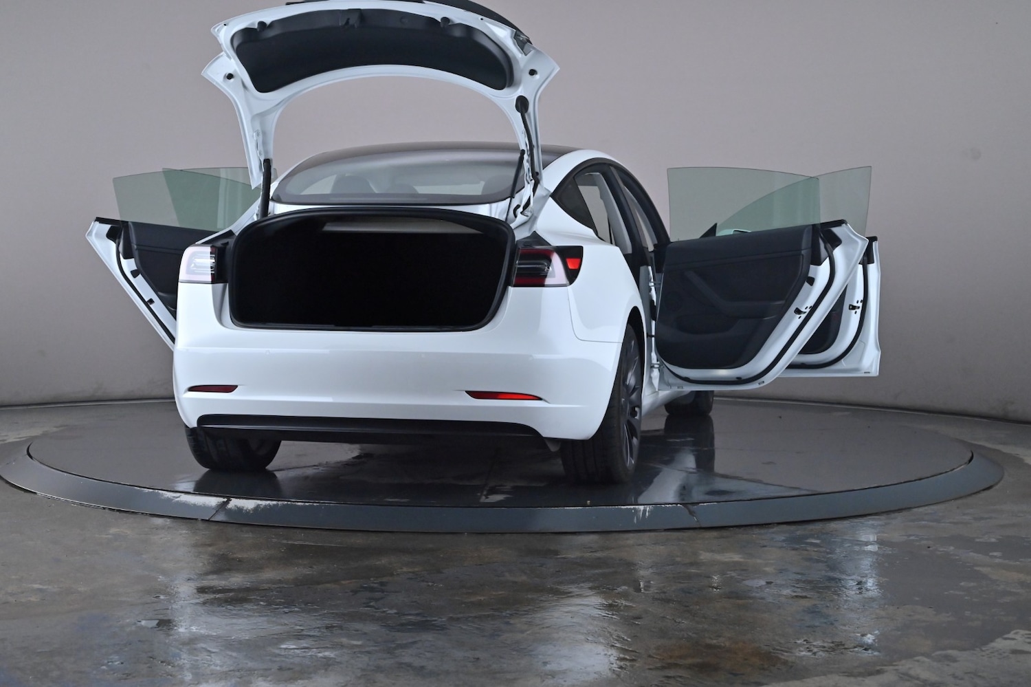 Used Tesla Model 3 2021 for sale - 76716557: Photo 61