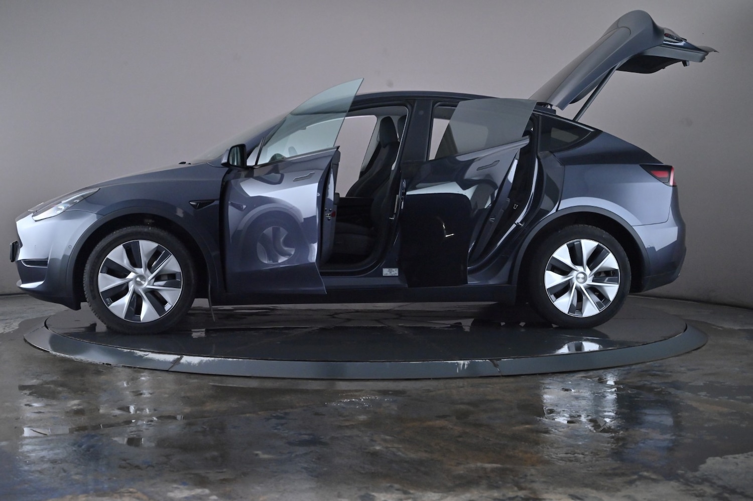 Used Tesla Model Y 2022 for sale - 76635223: Photo 50