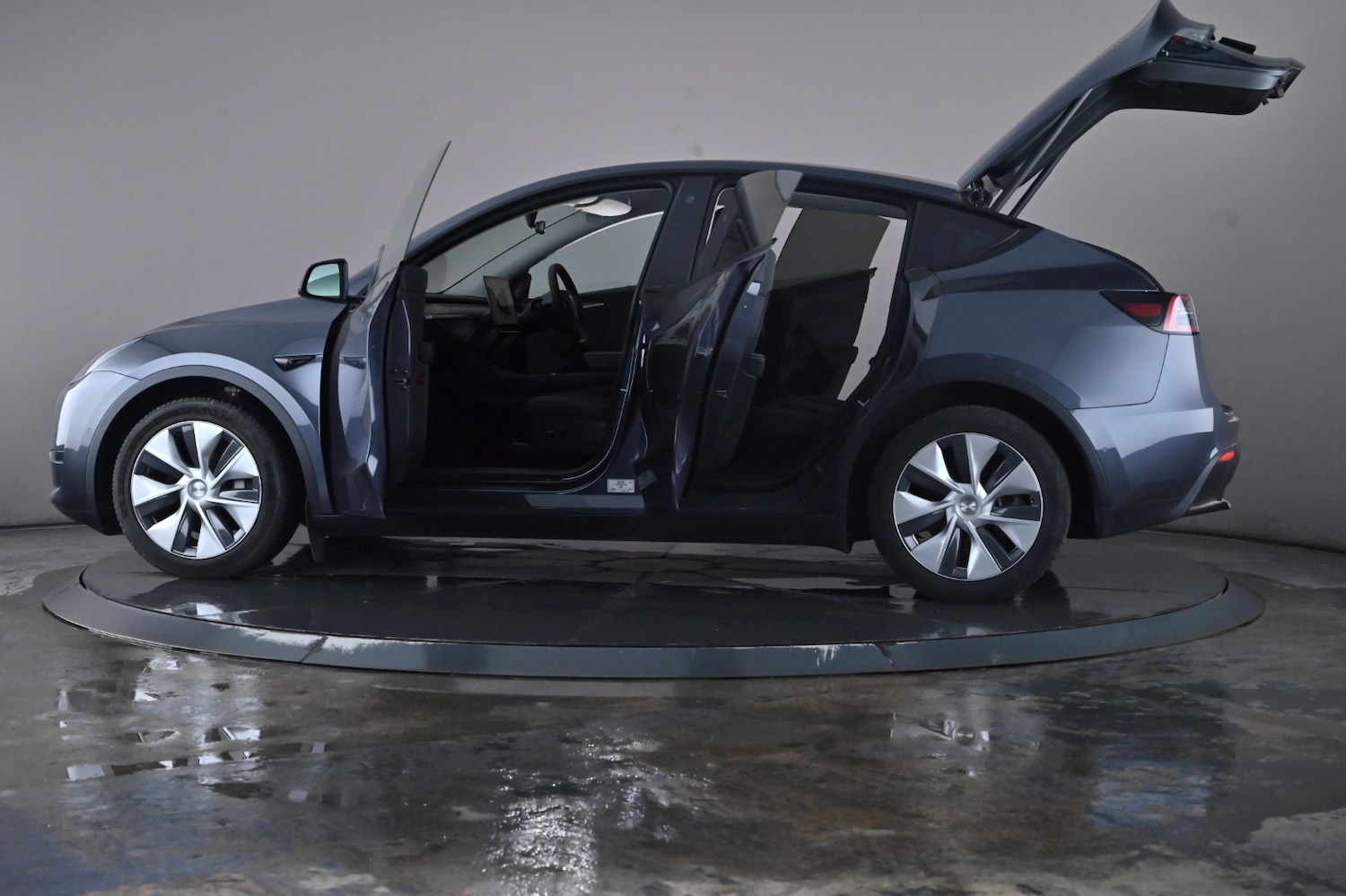 Used Tesla Model Y 2022 for sale - 76635223: Photo 52