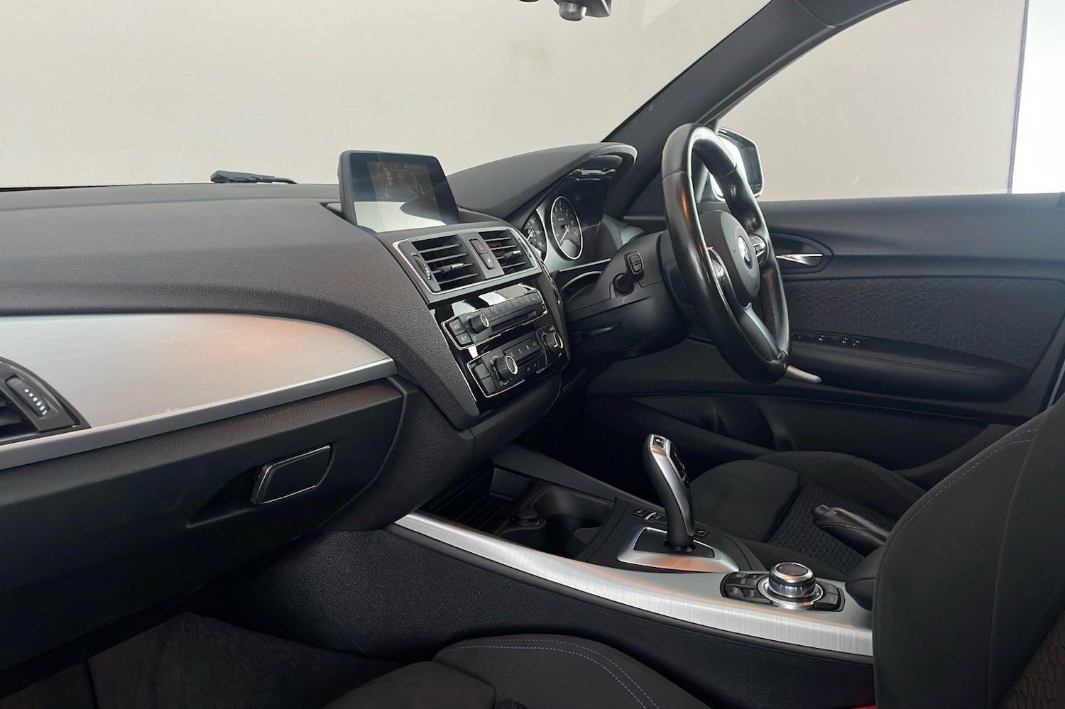 Used BMW 1 Series 2017 for sale - 76892974: Photo 21