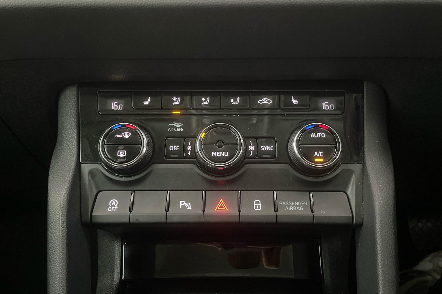 Used Skoda Karoq 2019 for sale - 76660280: Photo 14