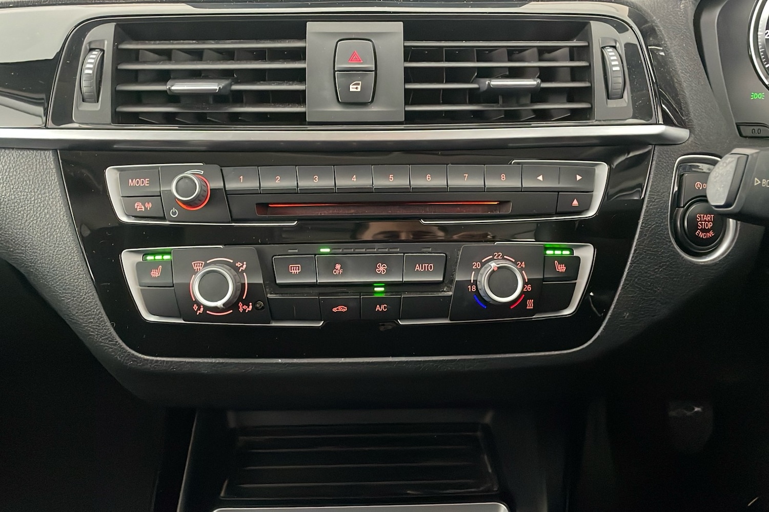 Used BMW 1 Series 2018 for sale - 77921136: Photo 12