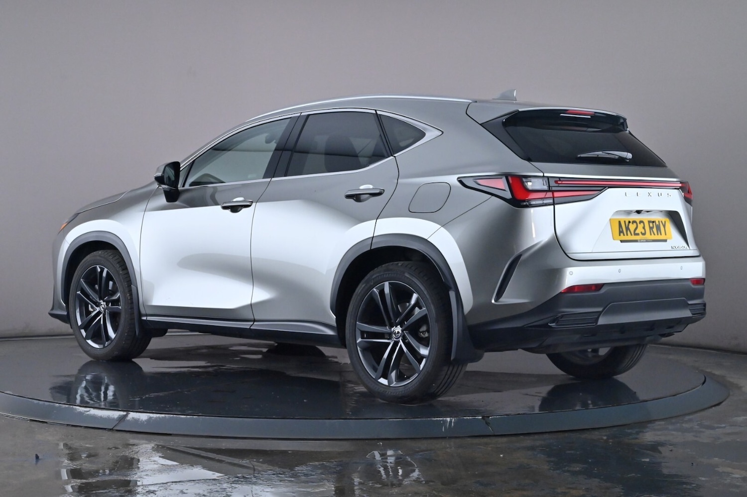 Used Lexus NX 2023 for sale - 76754249: Photo 4