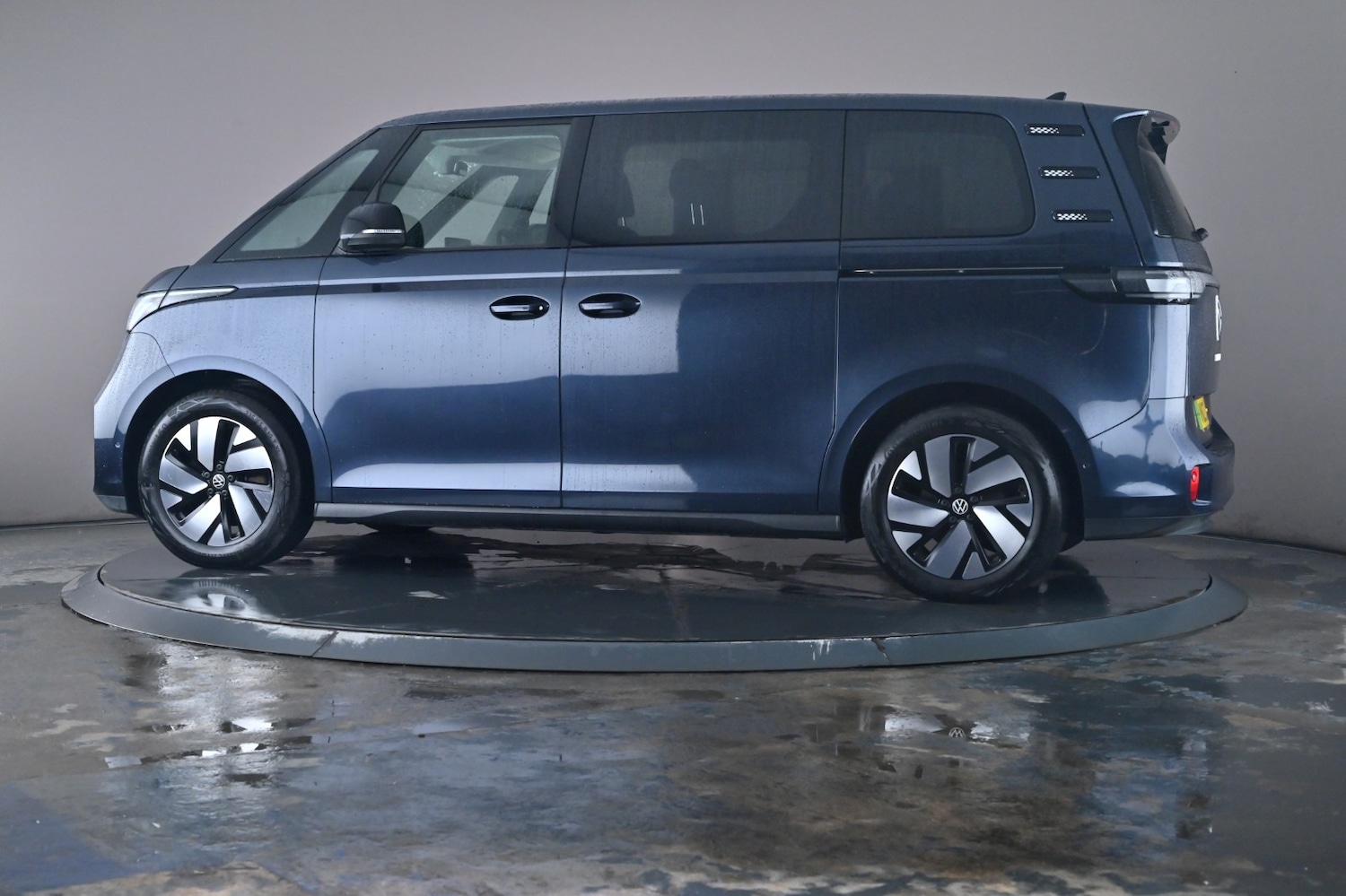 Used Volkswagen ID.Buzz 2023 for sale - 76730443: Photo 17