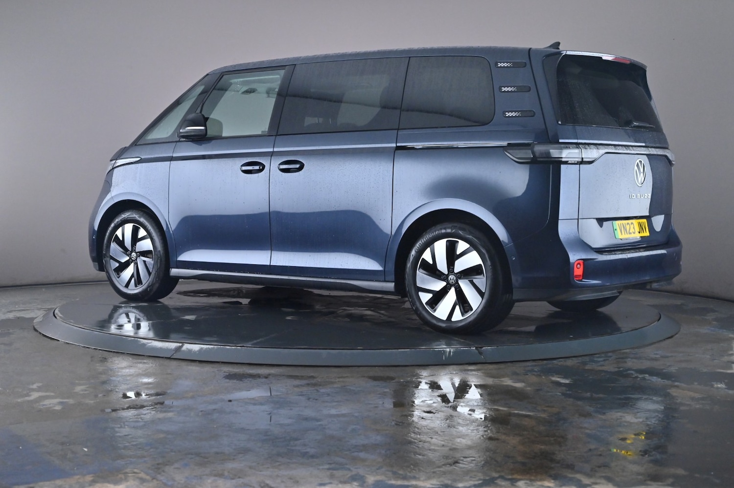 Used Volkswagen ID.Buzz 2023 for sale - 76730443: Photo 19