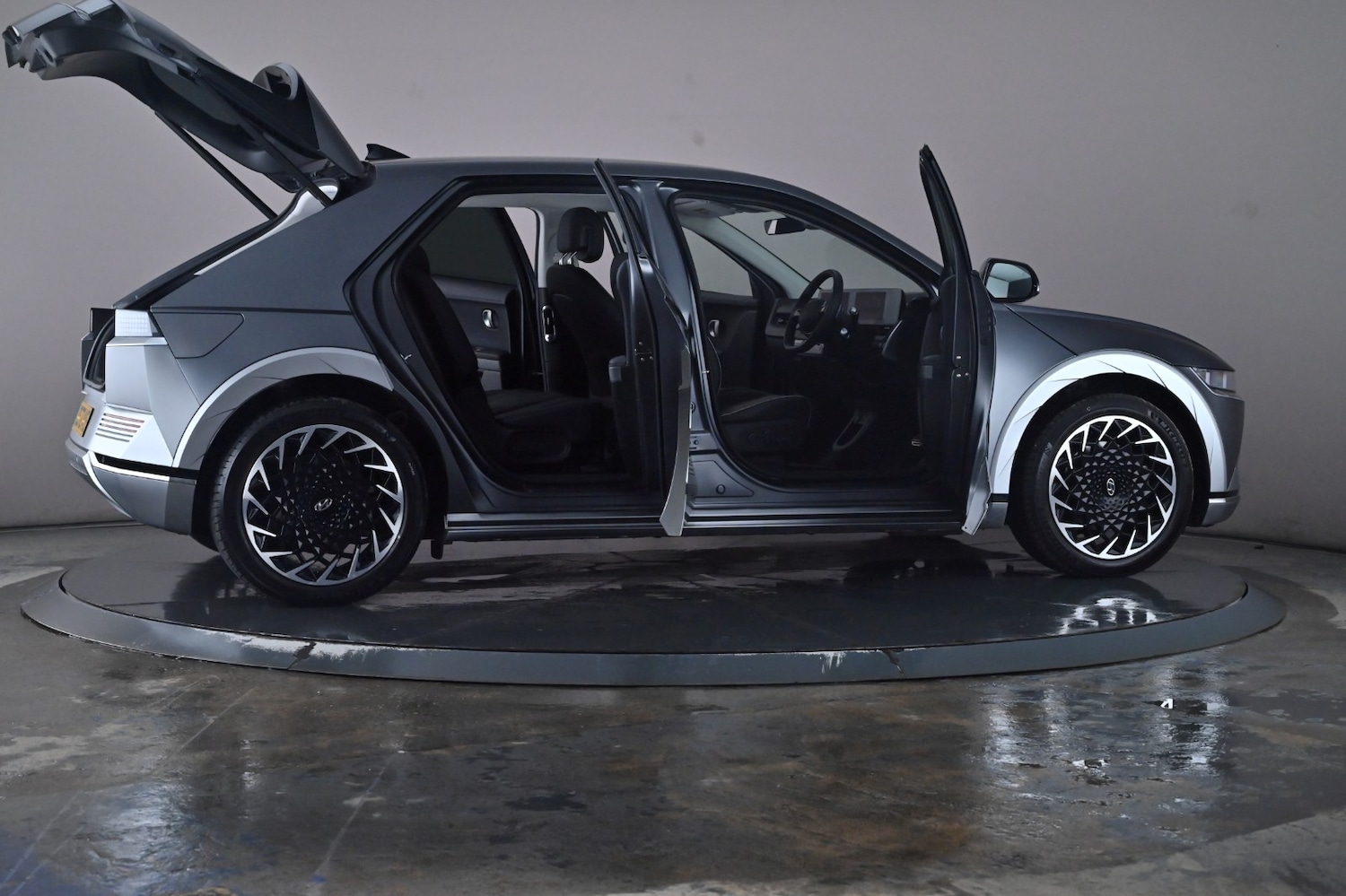 Used Hyundai IONIQ 5 2022 for sale - 76672371: Photo 67