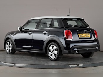 Used MINI Hatch 2024 for sale - 78459245: Photo