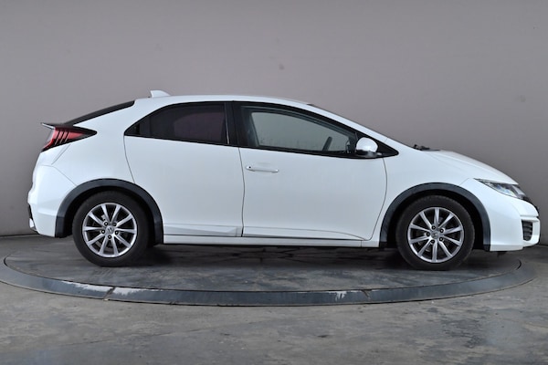 Used Honda Civic 2016 for sale - 76197872: Photo 3