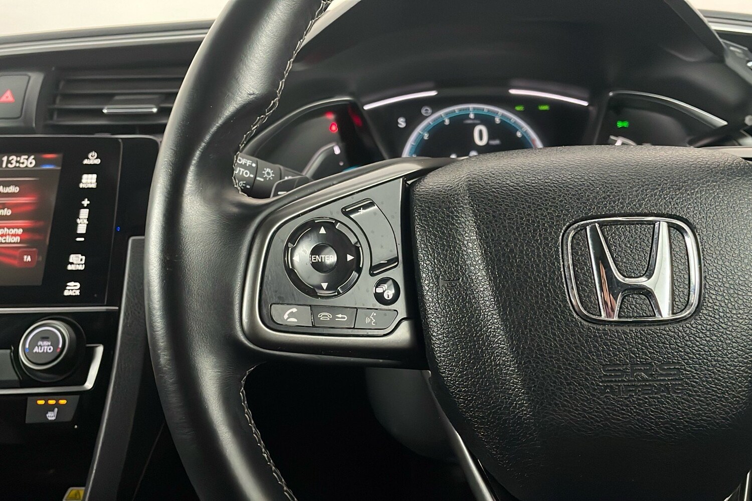 Used Honda Civic 2020 for sale - 78124992: Photo 15