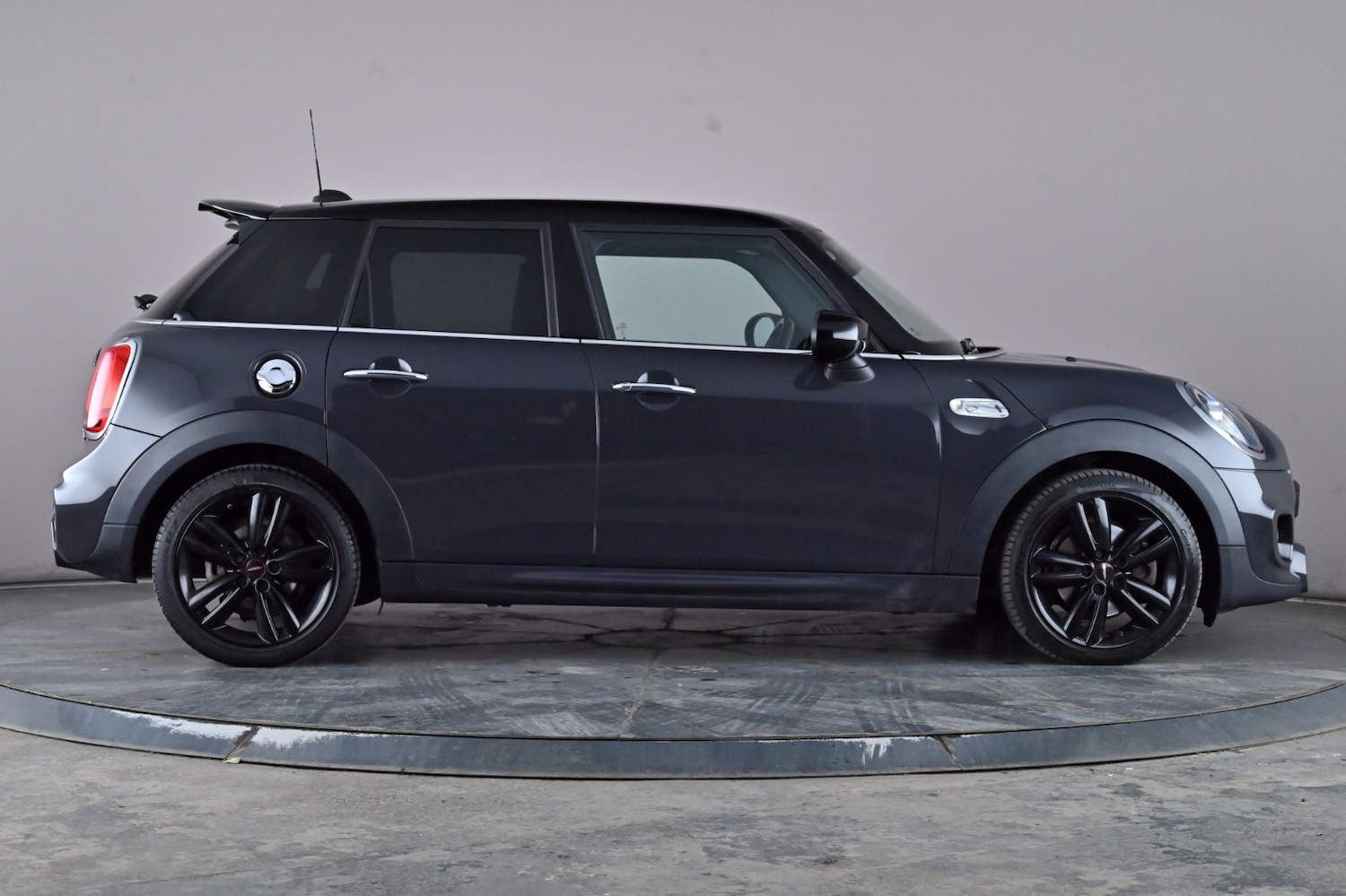 Used MINI Hatch 2020 for sale - 76197809: Photo 3