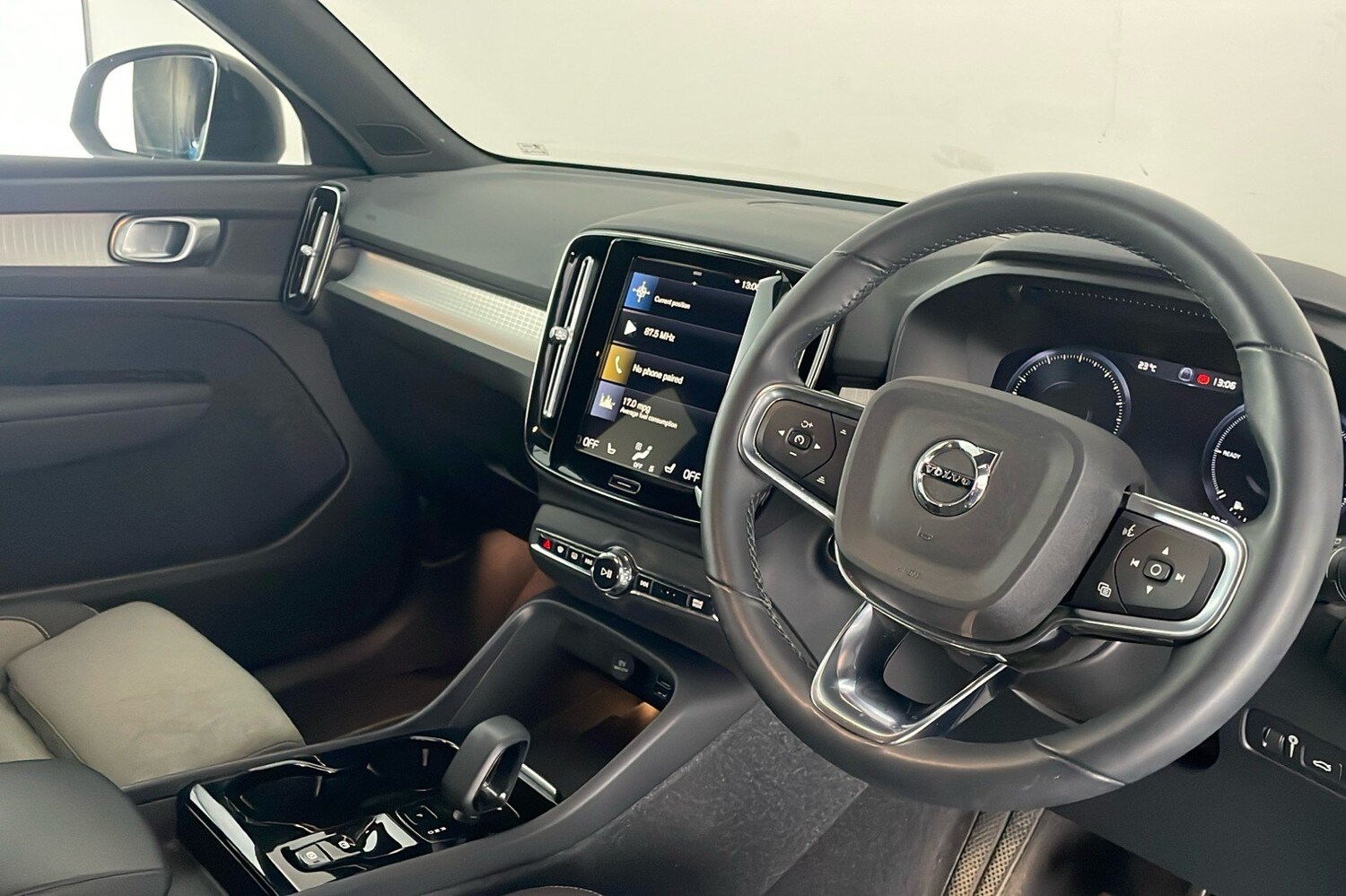 Used Volvo XC40 2022 for sale - 78219541: Photo 10