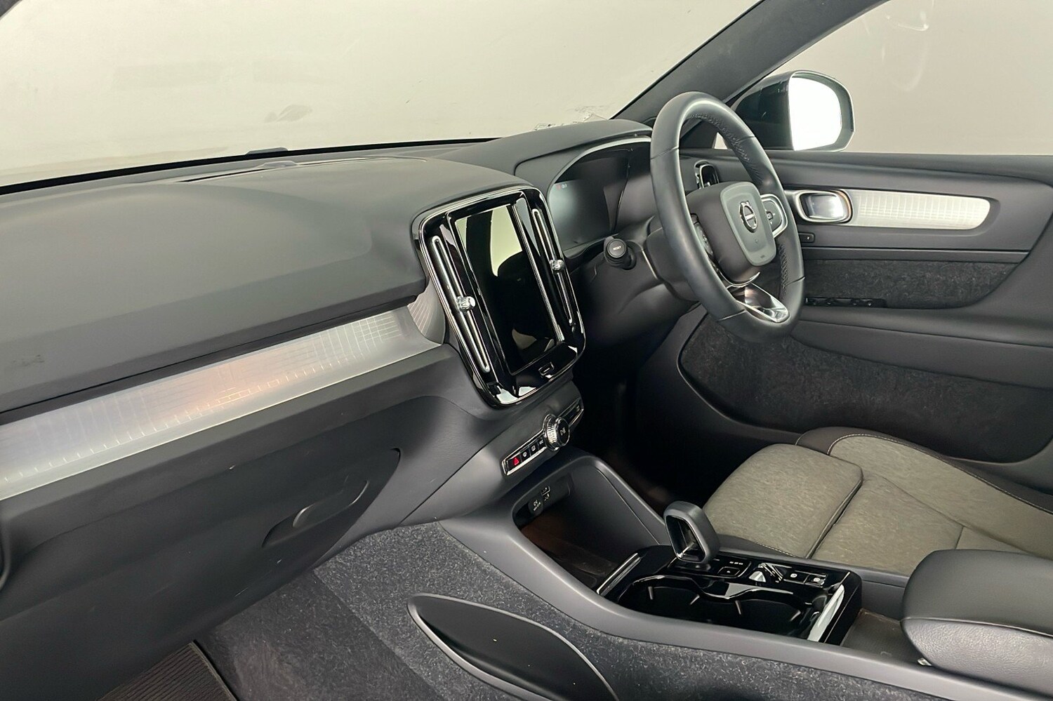 Used Volvo XC40 2022 for sale - 78219541: Photo 19