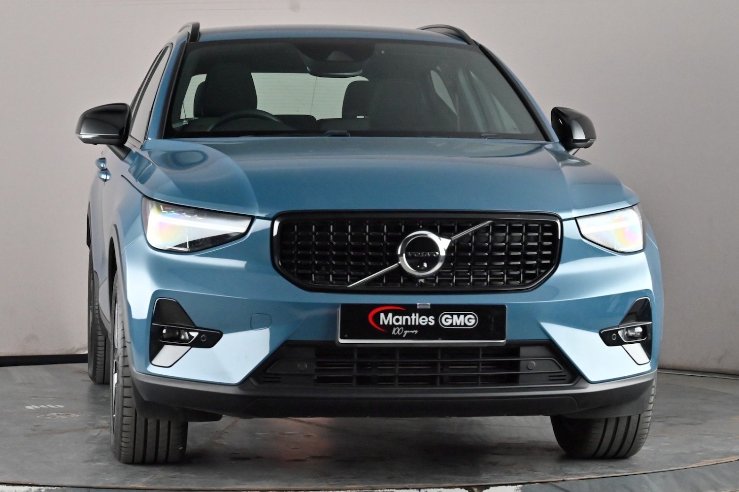 Used Volvo XC40 2022 for sale - 78219541: Photo 2