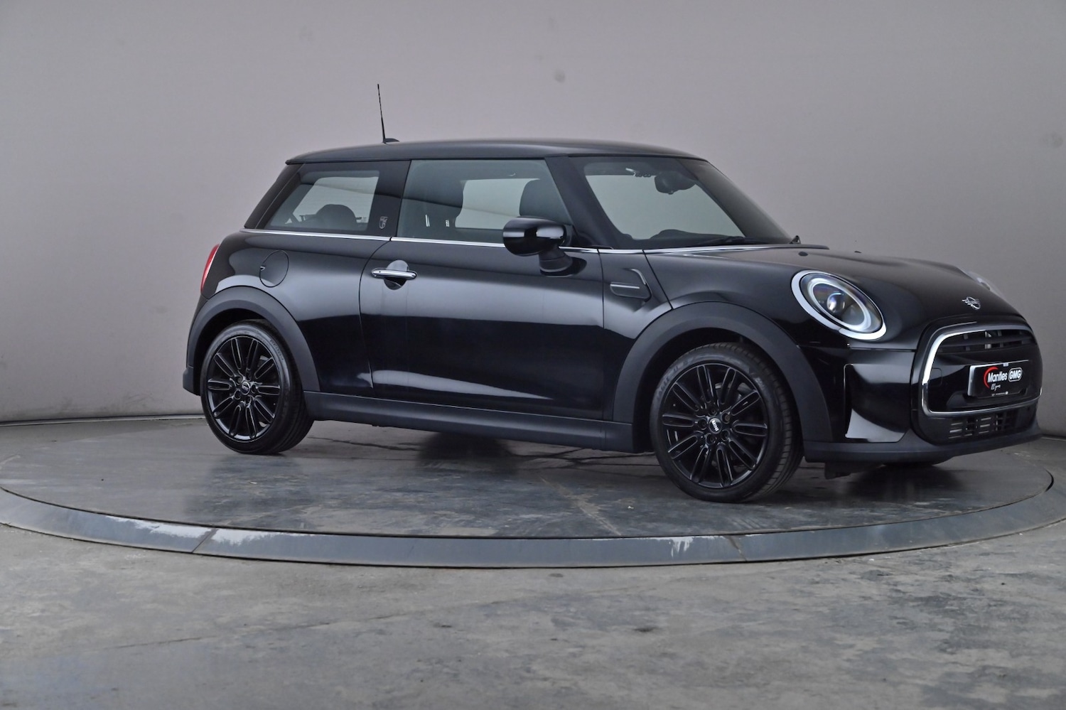 Used MINI Hatch 2022 for sale - 76660211: Photo 1