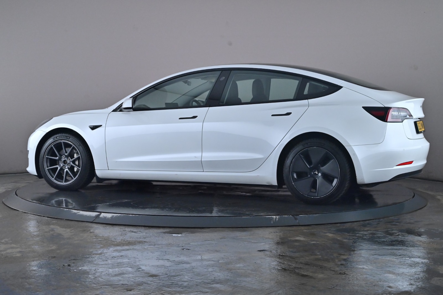 Used Tesla Model 3 2021 for sale - 76660248: Photo 17