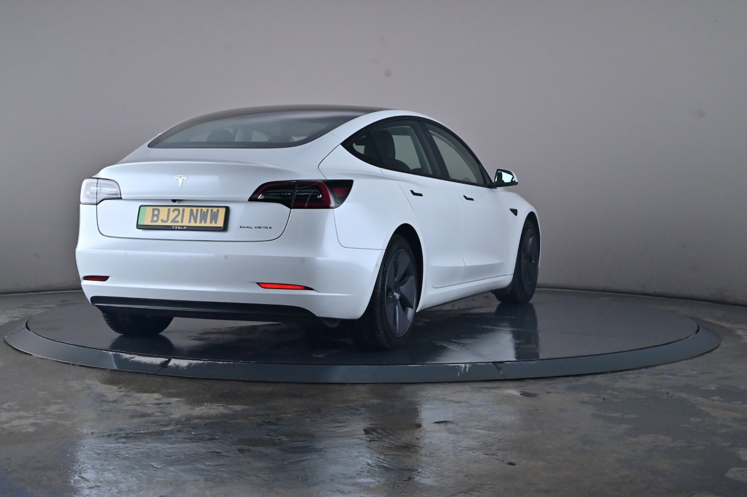 Used Tesla Model 3 2021 for sale - 76660248: Photo 26