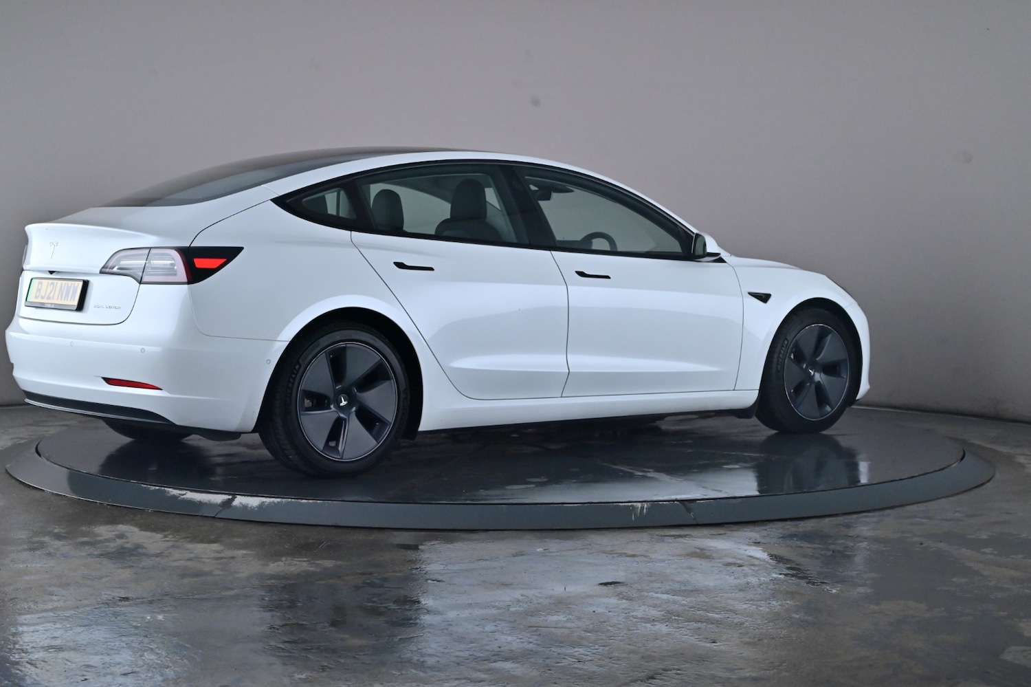 Used Tesla Model 3 2021 for sale - 76660248: Photo 29