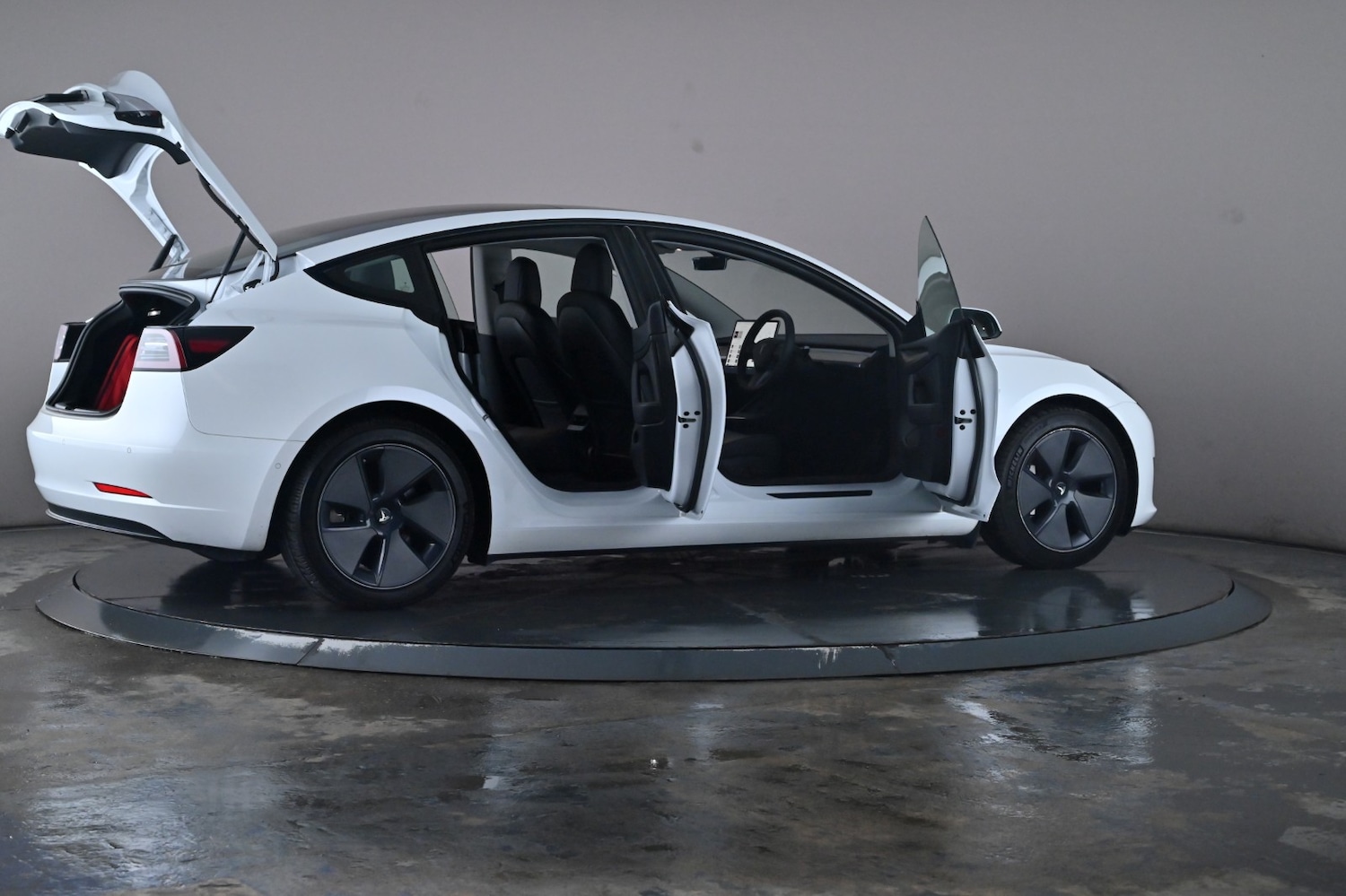 Used Tesla Model 3 2021 for sale - 76660248: Photo 66