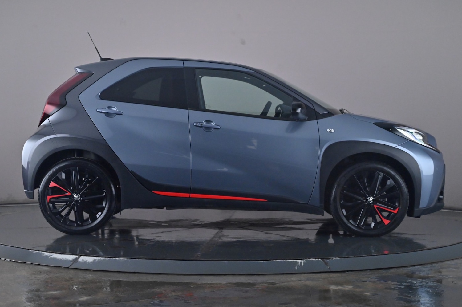 Used Toyota Aygo X 2023 for sale - 76004071: Photo 3