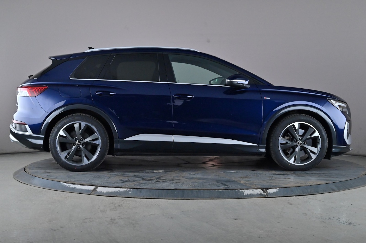 Used Audi Q4 e-tron for sale - 77766217: Photo 3