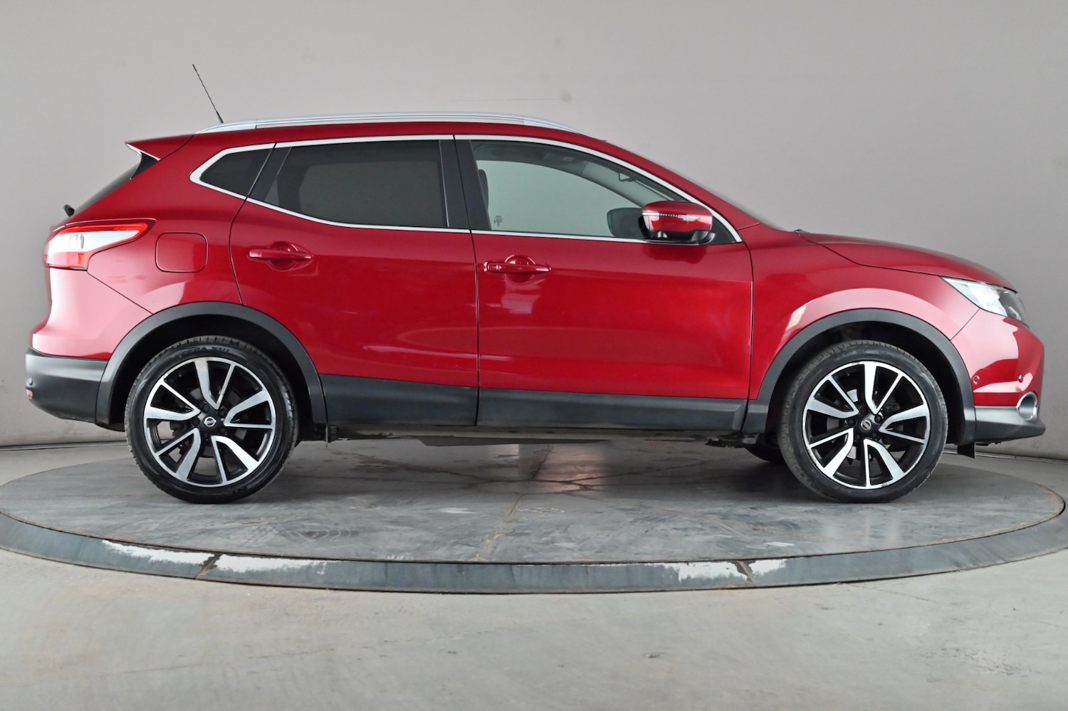 Used Nissan Qashqai 2016 for sale - 77976939: Photo 3