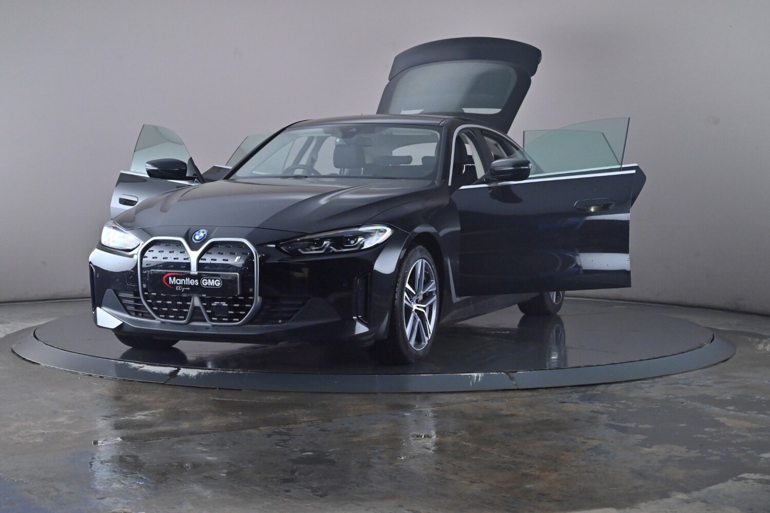 Vehicle 44