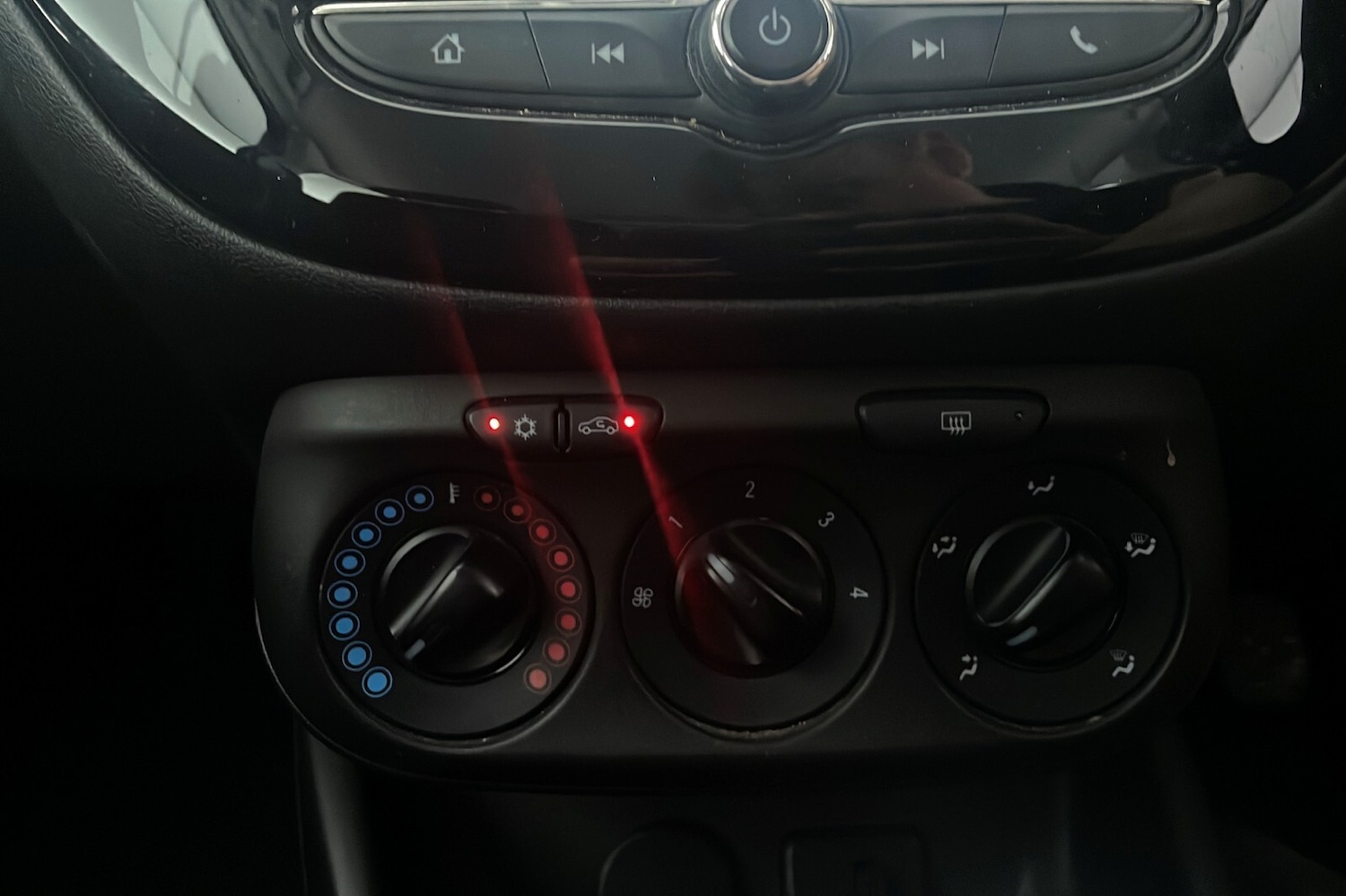 Used Vauxhall Corsa 2017 for sale - 76635190: Photo 14