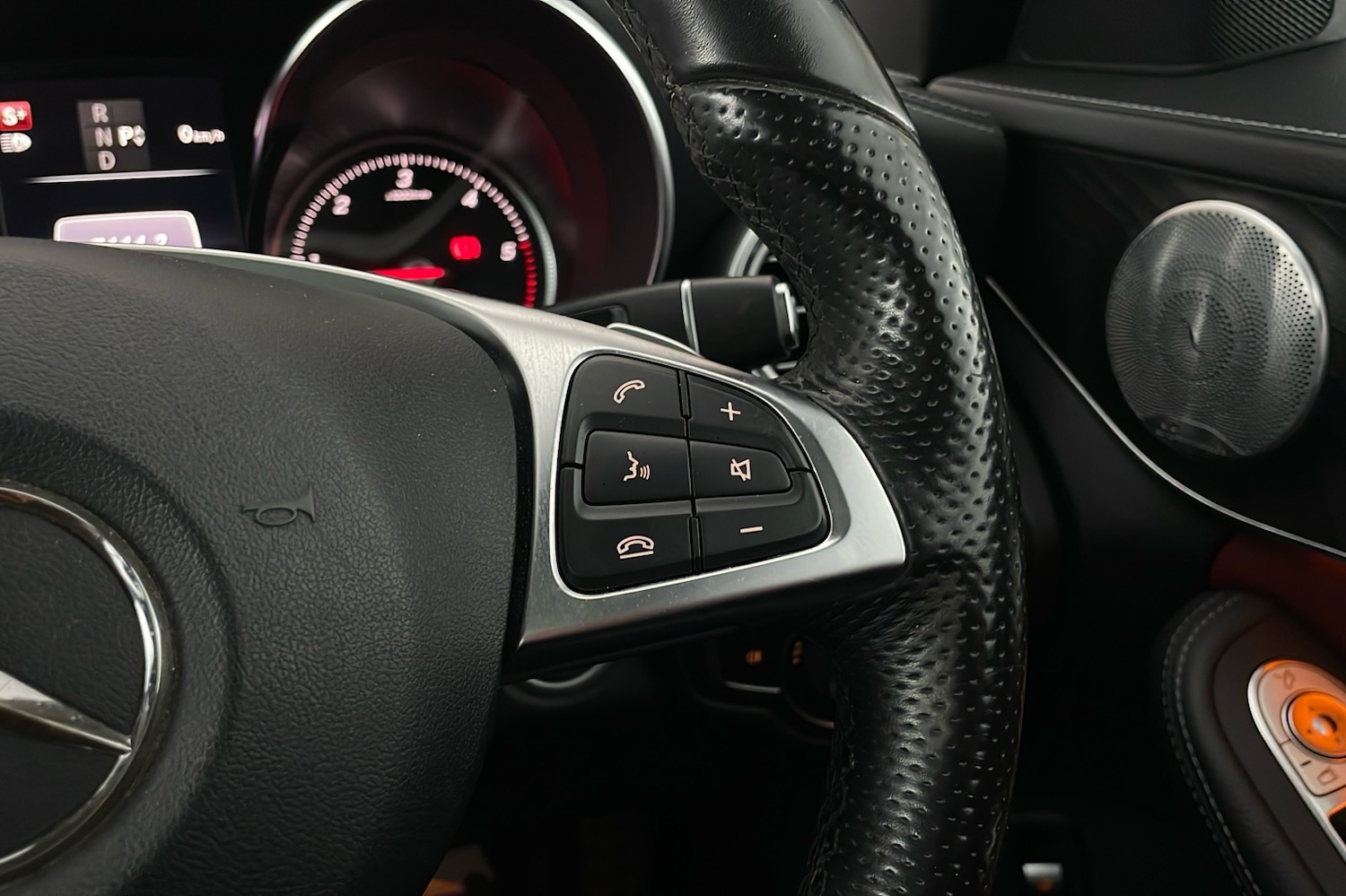 Used Mercedes-Benz C Class 2015 for sale - 76527315: Photo 15