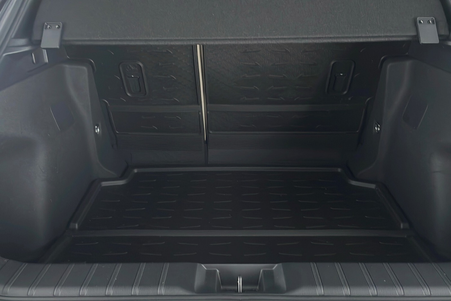 Used Lexus LBX 2025 for sale - 76635111: Photo 17