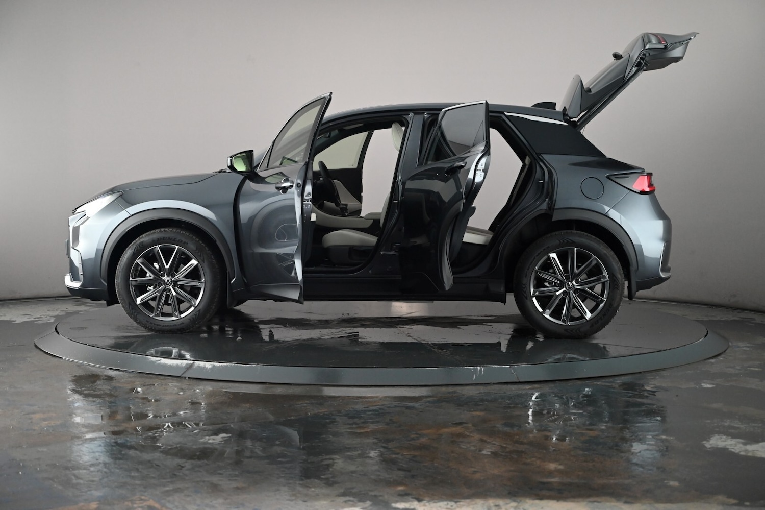 Used Lexus LBX 2025 for sale - 76635111: Photo 55