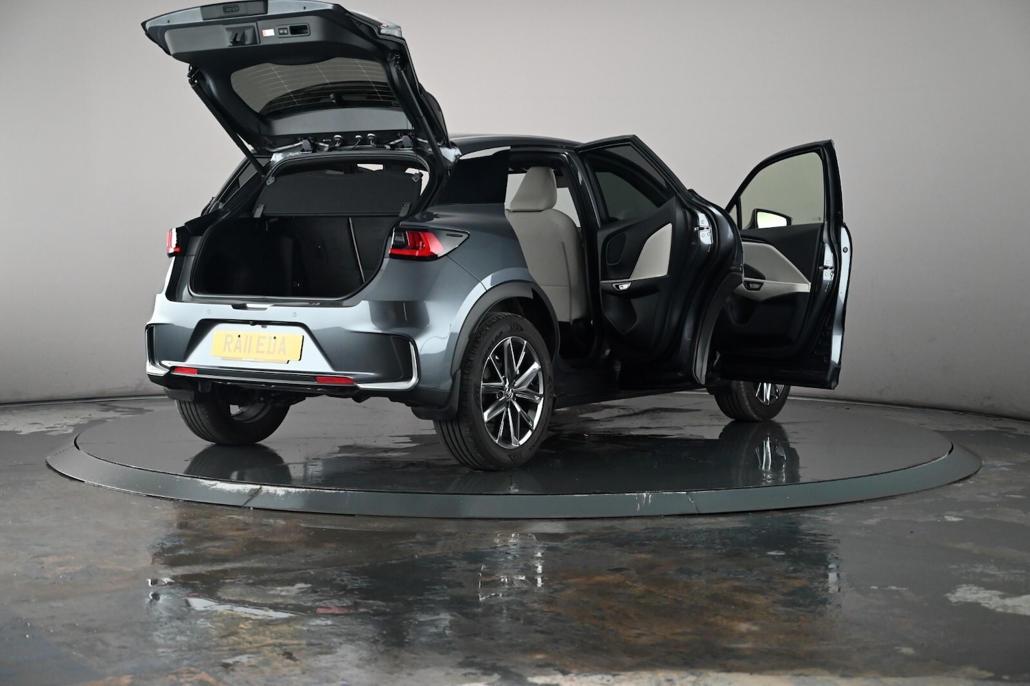 Used Lexus LBX 2025 for sale - 76635111: Photo 67