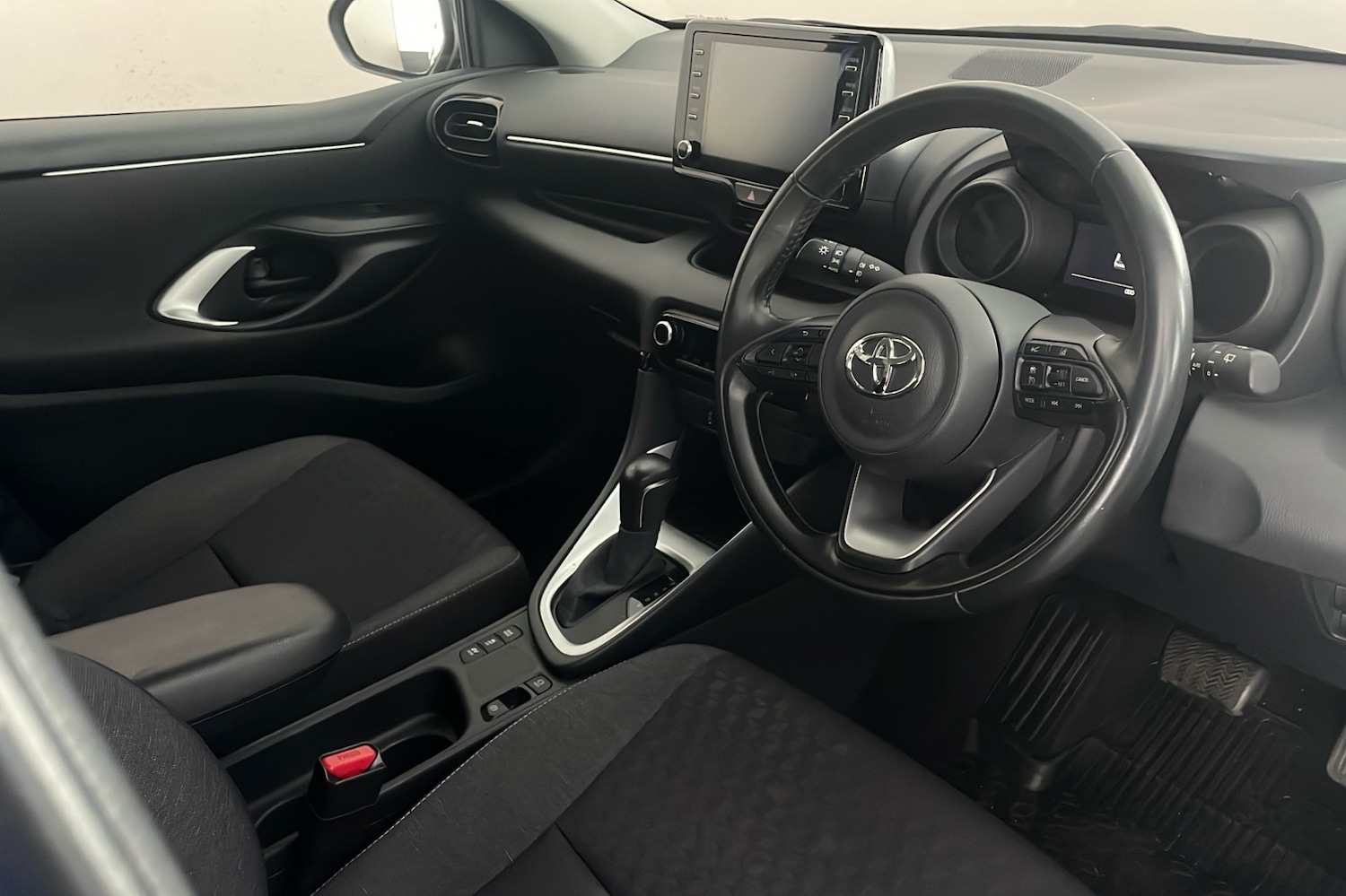 Used Toyota Yaris 2022 for sale - 76344682: Photo 10