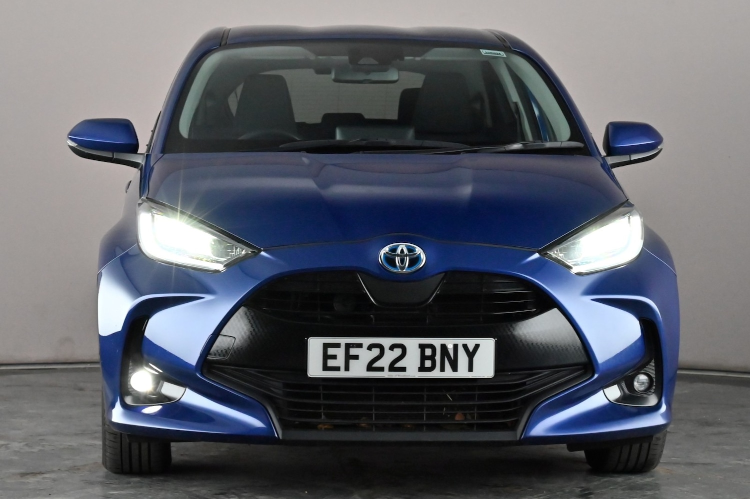 Used Toyota Yaris 2022 for sale - 76344682: Photo 2